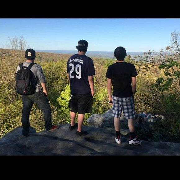 Meet your Posher, Lucas - Picture 1 of 1